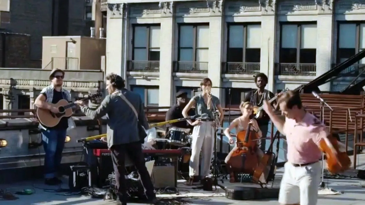 Кадр из трейлера: «Хоть раз в жизни»/Apatow Productions/Exclusive Media Group/Formatted Films/Likely Story/Sycamore Pictures/A Company/«Двадцатый Век Фокс СНГ»/kinopoisk.ru