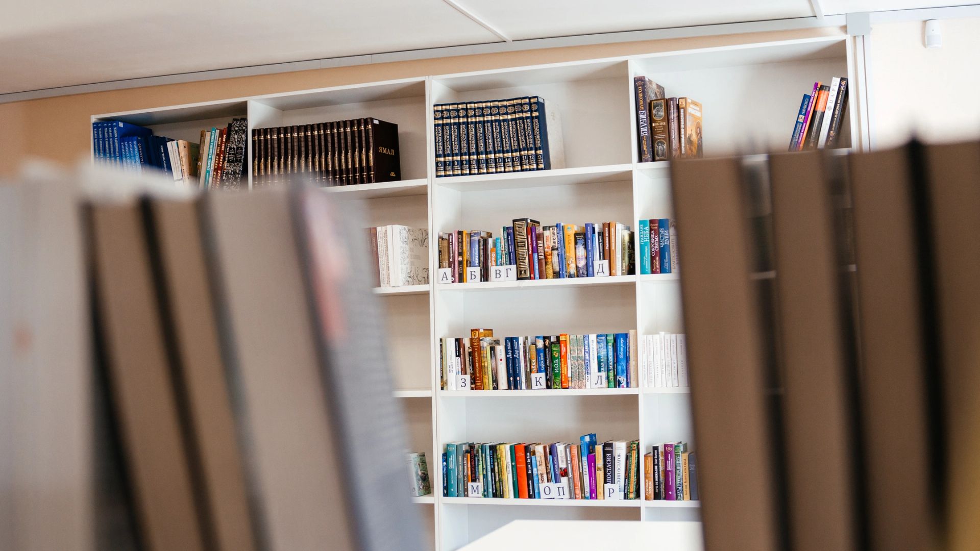 Читательский клуб в Муравленко объединил сотни школьников