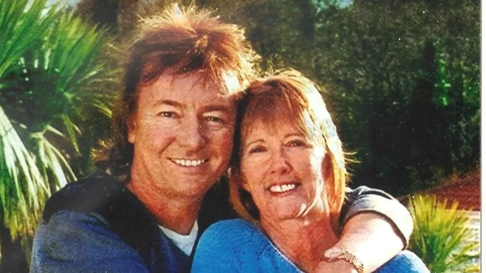 С женой Линдой. Фото: vk.com/club_smokie