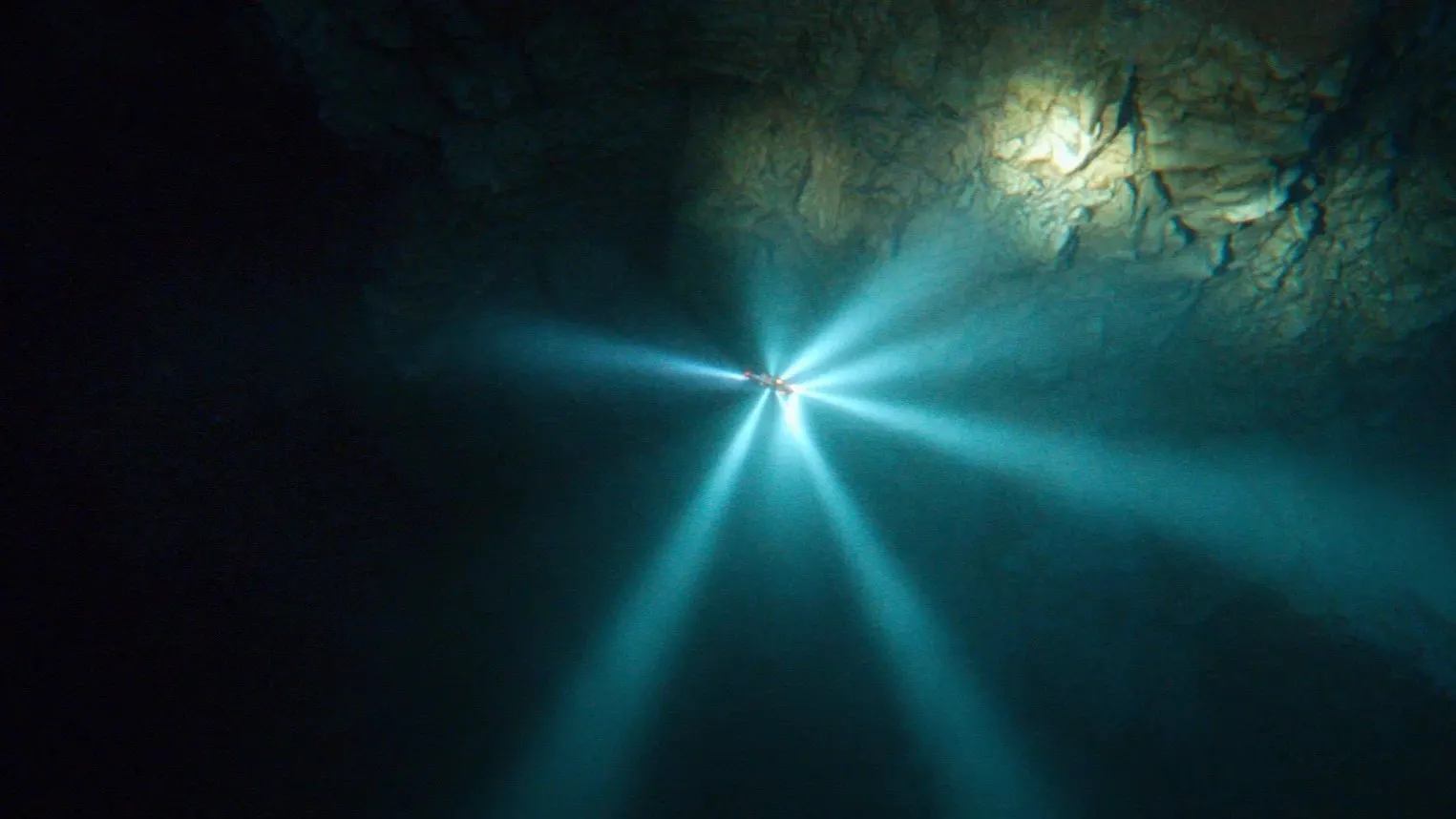 Кадр ил фильма «Кракен»/Студия Тритэ/Централ Партнершип/Телеканал «Россия 1»/kinopoisk.ru