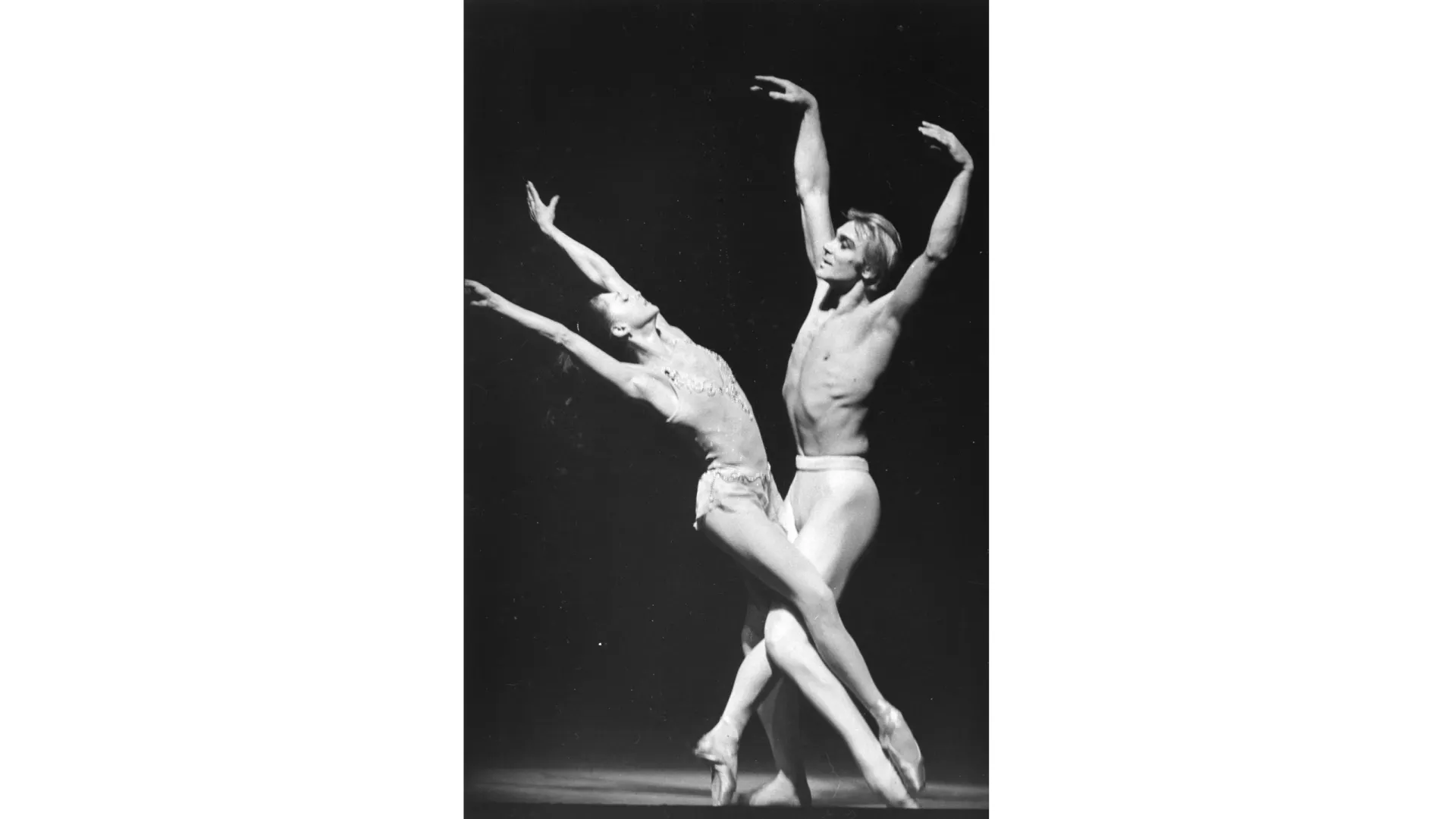 Екатерина Максимова и Владимир Васильев в балете «Икар». Фото: 2011.bolshoi.ru