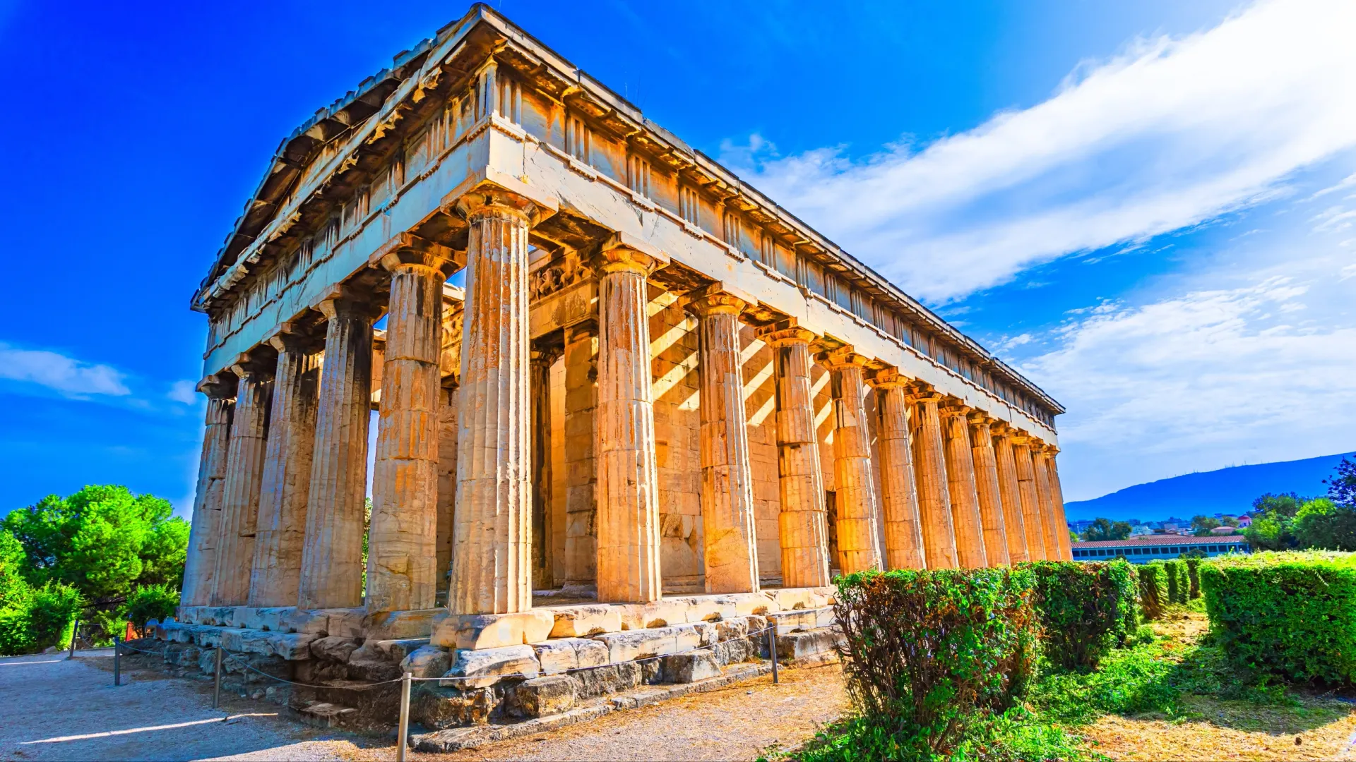 Руины храма Гефеста в Афинах. Фото: David Ionut/Shutterstock/Fotodom