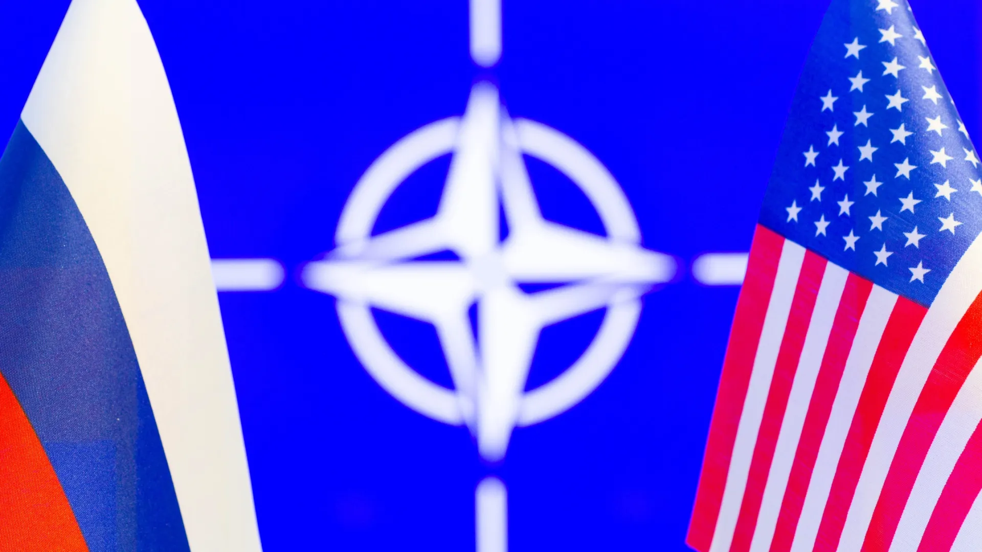 SB2010 studio / Shutterstock.com