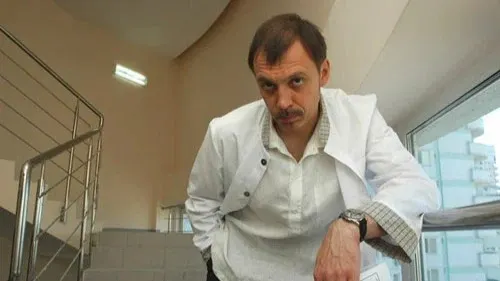 Сергей Чонишвили в фильме «Точка возврата». Фото: «Кинофабрика Копейкина»/kinopoisk.ru