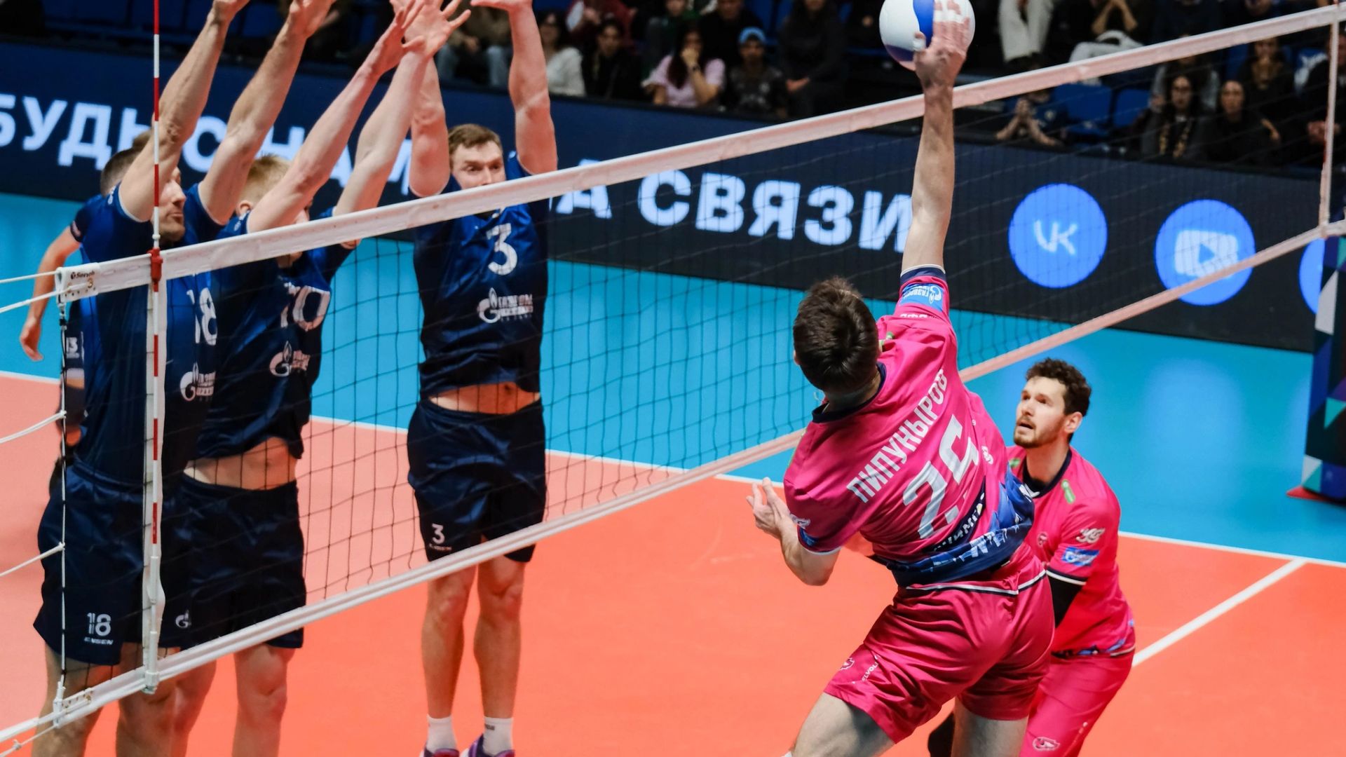 «Факел Ямал» пообещал, что болельщики могут получить форму любимых волейболистов