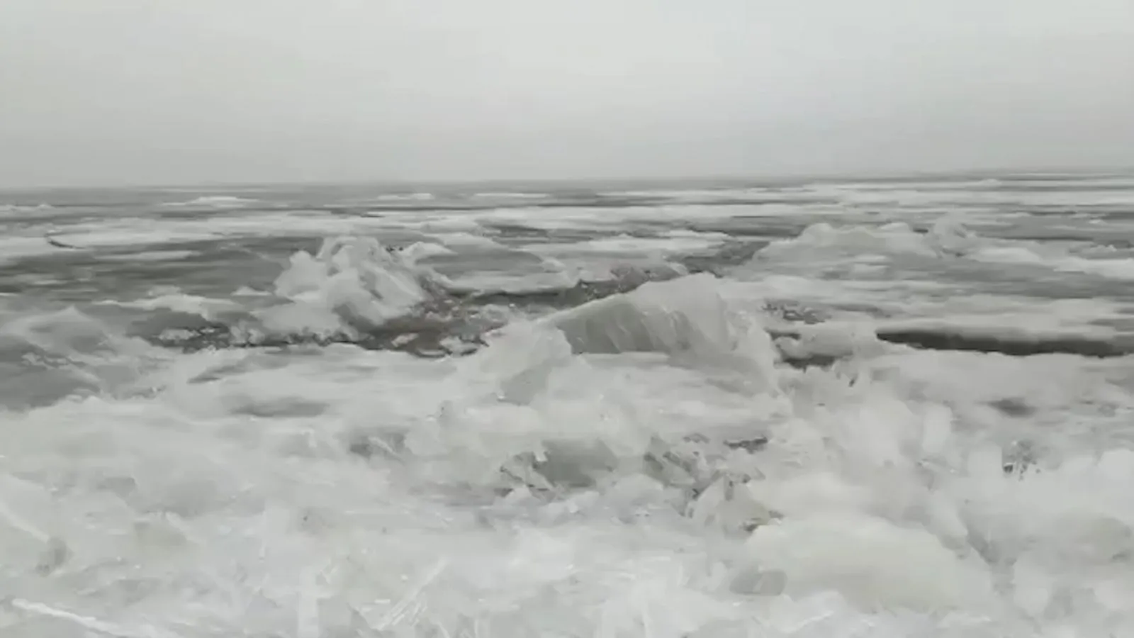 Ледоход встретили в Ямальском районе