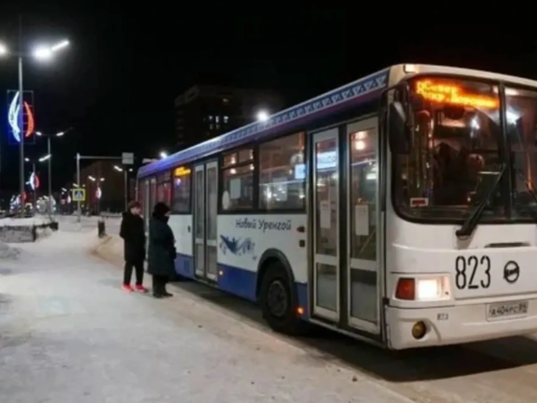 На Пасху в Новом Уренгое автобус будет ходить до пяти утра | Ямал-Медиа