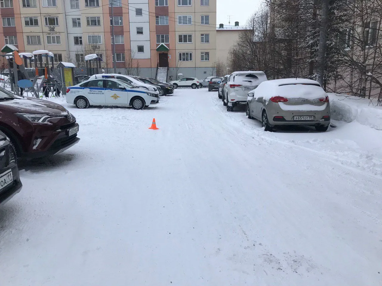 В Салехарде машина сбила ребенка, водитель сбежал | Ямал-Медиа