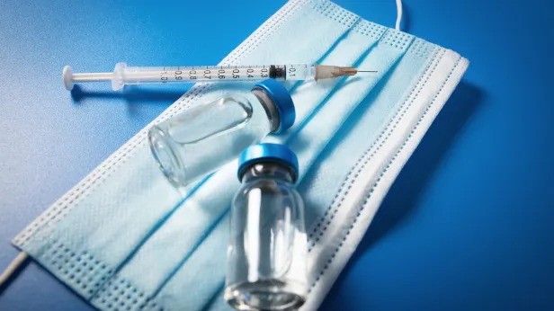 «Ростех» поставил в регионы более 100 млн доз вакцин от опасных инфекций. На Ямал поступила очередная партия «Спутника V»