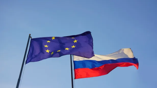 Евросоюз предварительно согласовал восьмой пакет санкций против России
