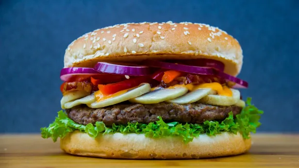 Минпромторг допустил, что российский McDonald’s сохранит рецептуру блюд