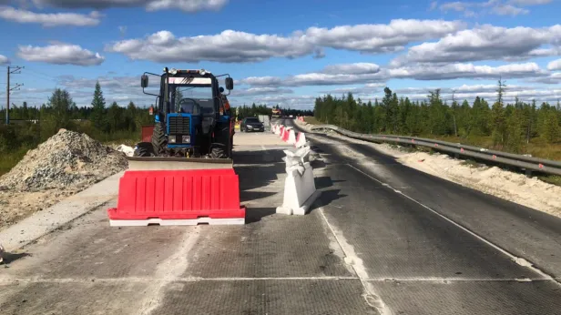 На участке дороги Пуровск – Коротчаево отремонтируют три моста