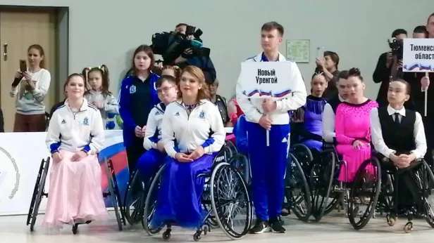 Две новоуренгойские пары поборются за Кубок России по танцам на колясках