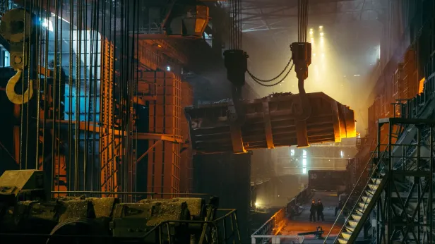 Производство в металлургической отрасли сократилось на 25% — глава Минпромторга Мантуров