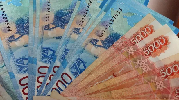Финансист Лосев заявил, что стабильность рубля замедлит инфляцию