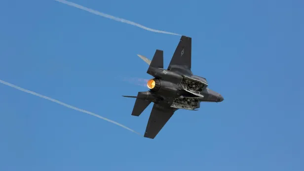 Bloomberg: Турция может согласиться на расширение НАТО за поставки истребителей F-35