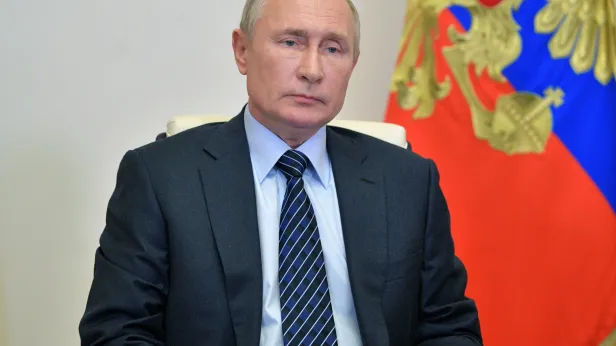 Bloomberg: Запад готов уступить Путину и платить в рублях за газ