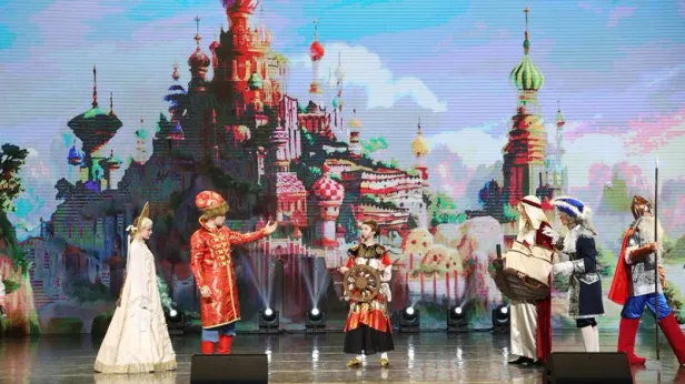 «Зал взорвался эмоциями»: Харп с восторгом встретил постановку из Салехарда