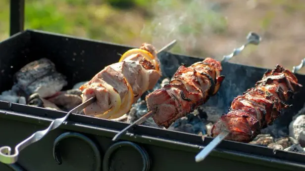 В Роскачестве объяснили, на что следует обращать внимание при выборе мангала