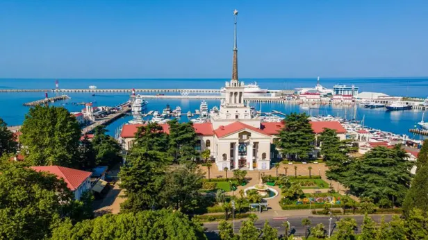 Onlinetours: РФ впервые за два года вышла в топ-3 туристических направлений