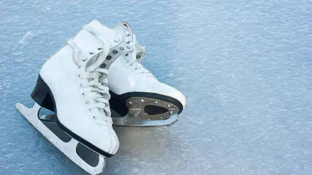 Плющенко рассказал о прекращении работы с фигуристкой Костылевой