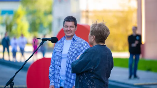 Поликлиника, ИИ и 400-й маткапитал: каким был первый день Честного маршрута в Ноябрьске