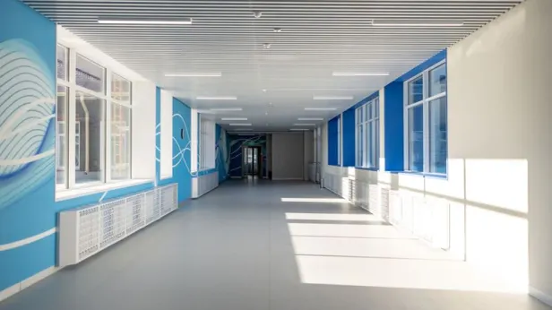 «Местный задира»: что известно о напавшем с ножом на сверстника школьнике из Александровска