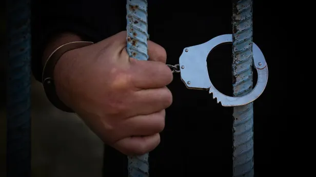 Вымогательства, похищения и огнестрел: в Тюмени под суд пойдет опасная ОПГ