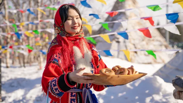 Игры, концерты и сожжение чучела: в Салехарде отметят Масленицу 22 февраля