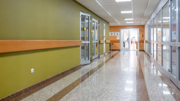 Выяснились подробности о состоянии пострадавшего при нападении в Махачкале