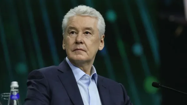 Собянин запланировал сокращение госслужащих