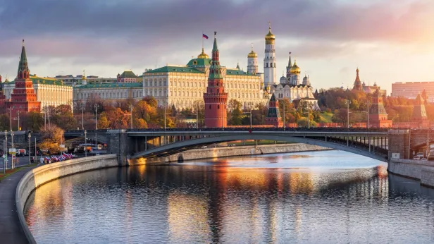 В праздничные выходные в Москве перекрыли несколько набережных