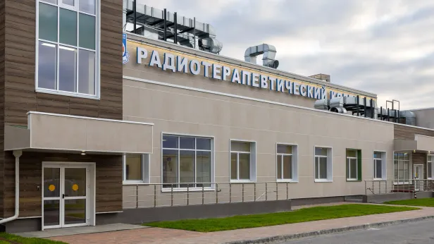 Пациенты с онкологией будут лечиться в одном корпусе новоуренгойской ЦГБ