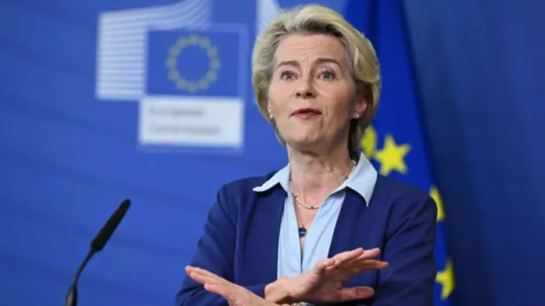 Двадцатый пакет санкций ЕС содержит полный запрет на перевозки морем нефти из РФ