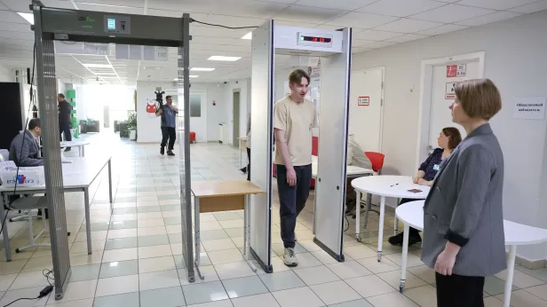 Ребенка не берут в 10-й класс: почему и что делать