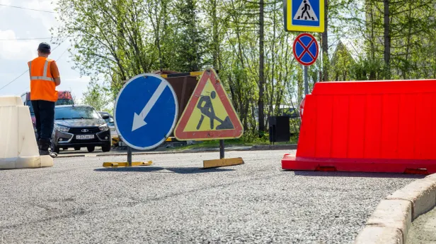 В Лабытнанги ограничат движение по Первомайской улице до конца лета