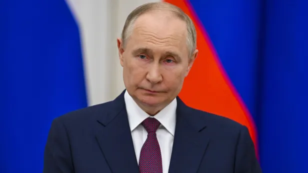 Путин призвал глав регионов укреплять суверенитет страны
