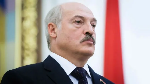 Лукашенко: белорусы никогда не позволят стрелять в спину россиянам