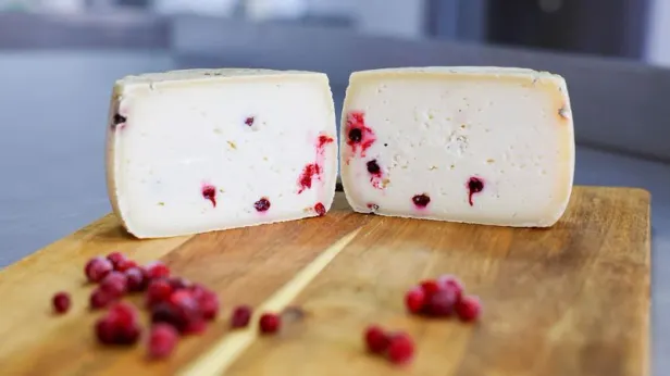 Российские склады переполнились нераспроданным продуктом