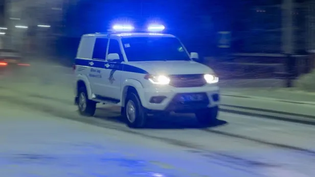 В Махачкале в результате стрельбы во дворе дома пострадали два человека