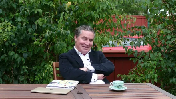 Правнуку Льва Толстого выдали российское гражданство