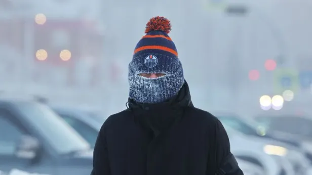 Врач дал советы людям с аллергией на холод