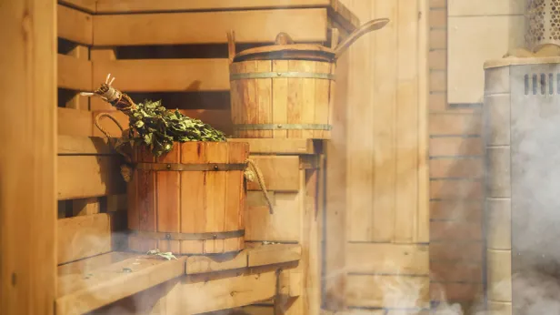 Василий Парильщик и Фомаида Медуница: как попариться в бане, не разбудив домового