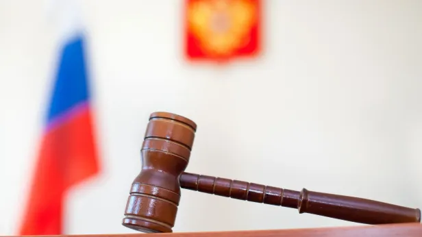 Суд приговорил экс-главу ЦНИИ Минобороны к 13 годам колонии за взятки