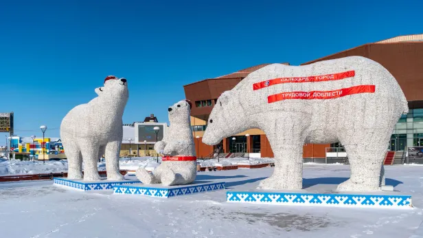 Знамена, архивы и подвиг: как Салехард вписал себя в историю Победы