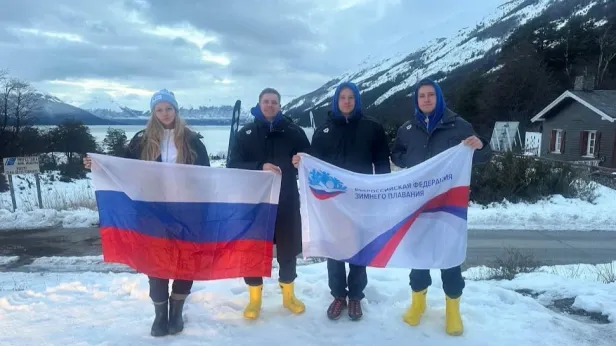 Российские пловцы завоевали 15 золотых медалей на Кубке мира по зимнему плаванию в Аргентине