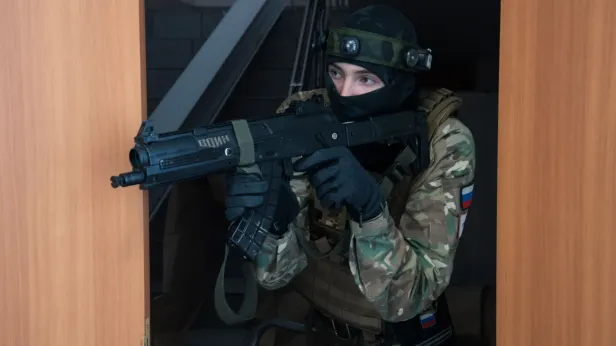 Кадеты Ноябрьска проверят свою тактику в «городских» декорациях