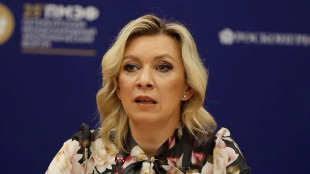 Захарова о хамстве Пашиняна в адрес женщины: европейские ценности «на лице»