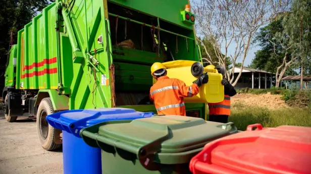В Северной Осетии при взрыве во время погрузки мусора погиб коммунальщик