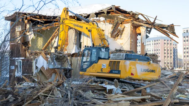 Названа причина сноса 10 домов в Салехарде